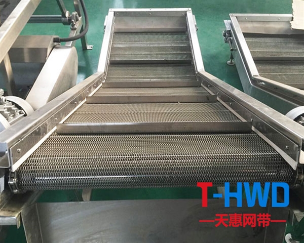 網(wǎng)帶式輸送機生產
